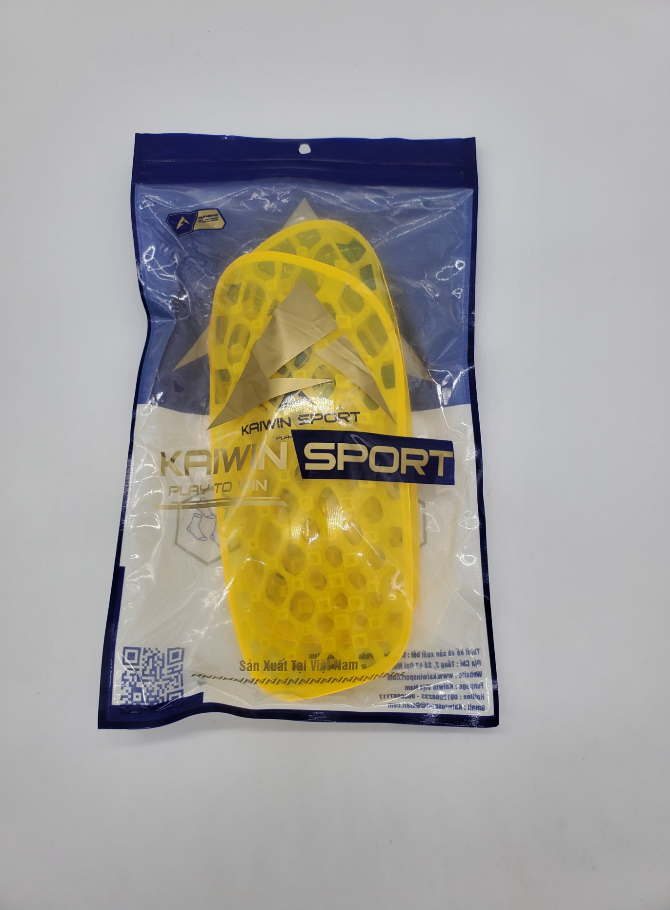 Lót Ống Chân Kaiwin Sport Vàng